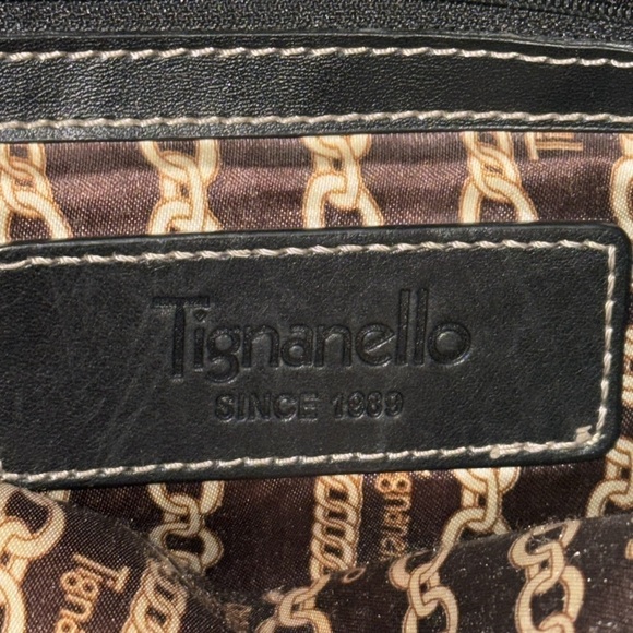 Tignanello Black Butter Leather Shoulder Bag - Picture 8 of 10